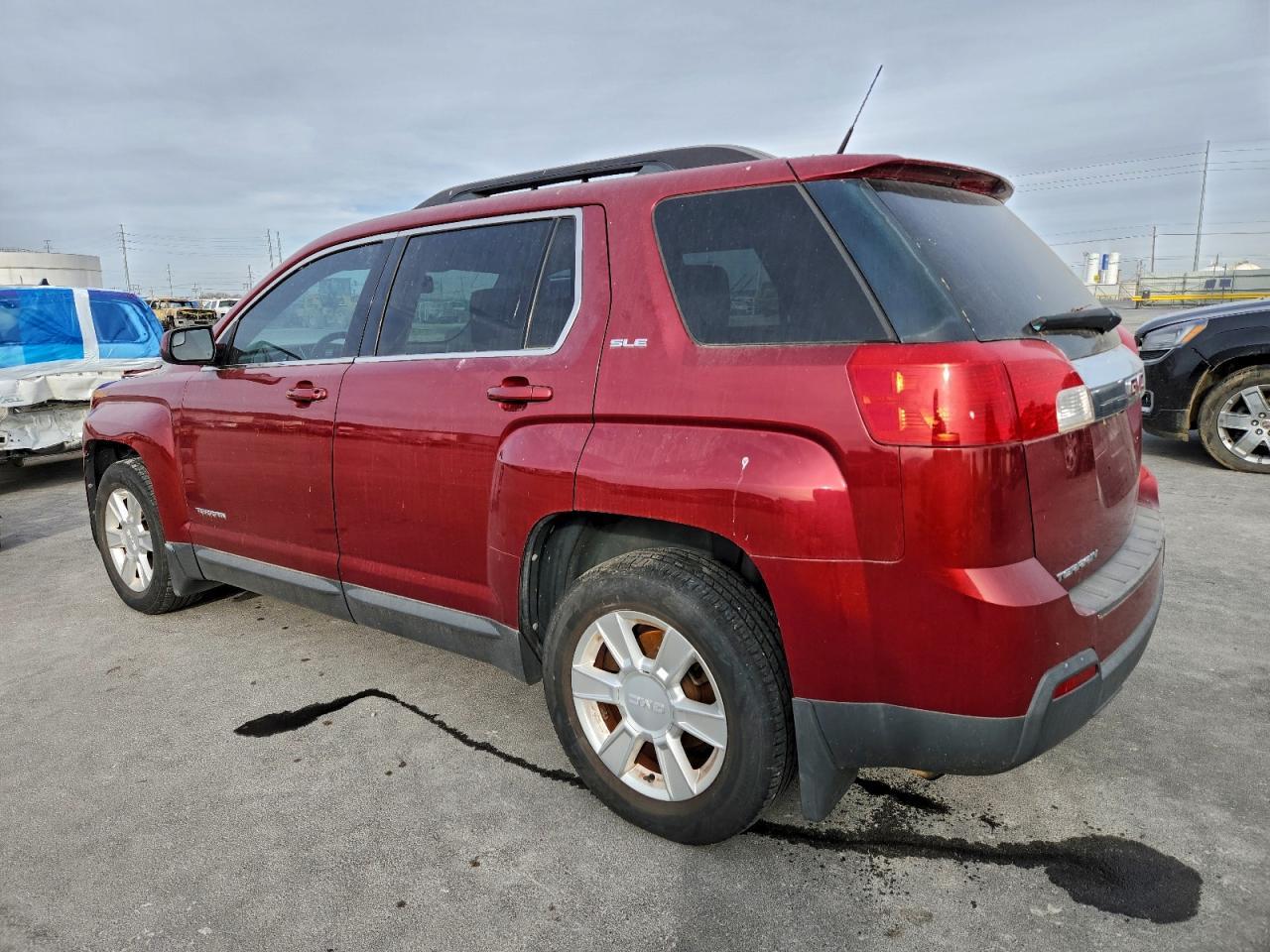 2011 GMC Terrain Sle - Image 2