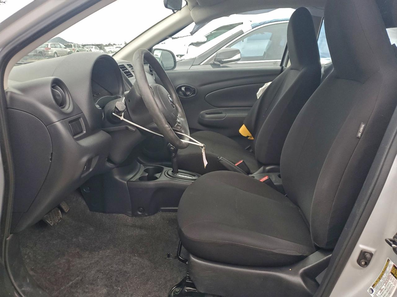 2014 Nissan Versa S - Фото 7