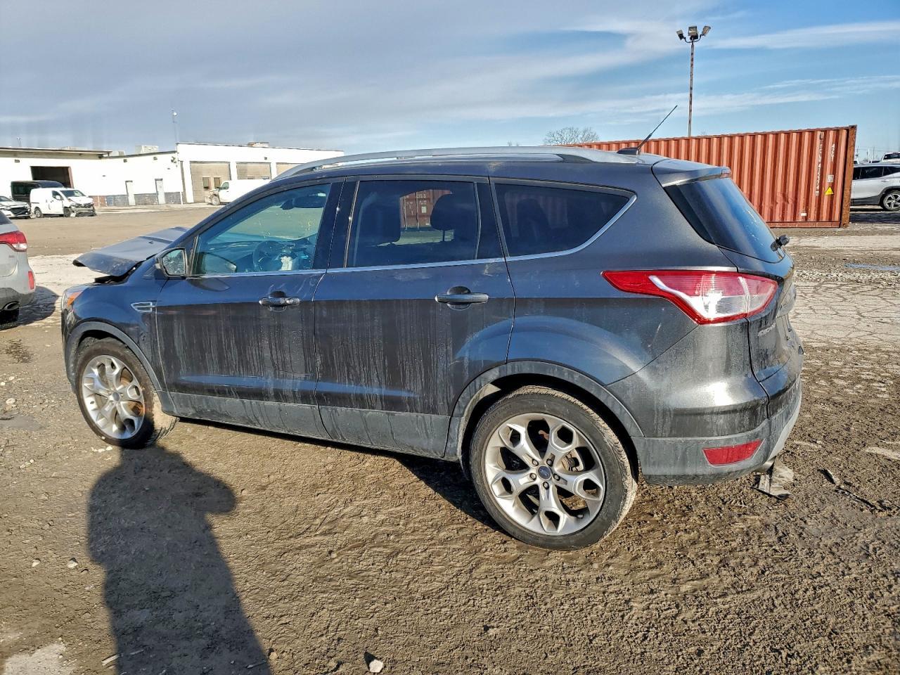 2015 Ford Escape Titanium - Фото 2