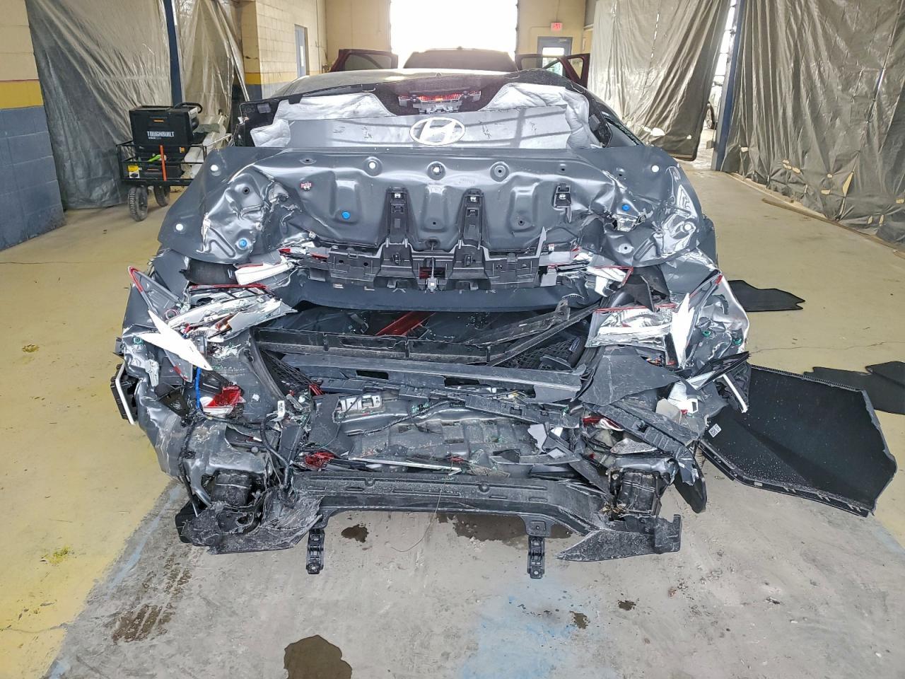 2025 Hyundai Elantra Limited - Фото 6