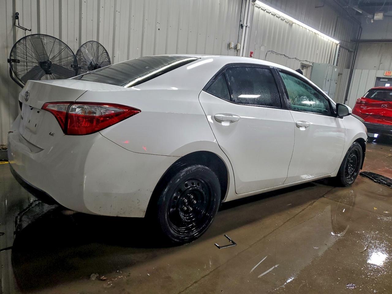 2015 Toyota Corolla Le - Image 3