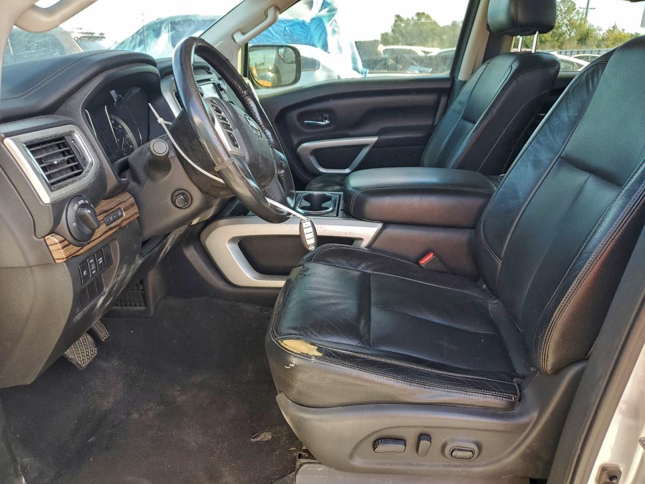 2017 Nissan Titan Sv - Фото 7