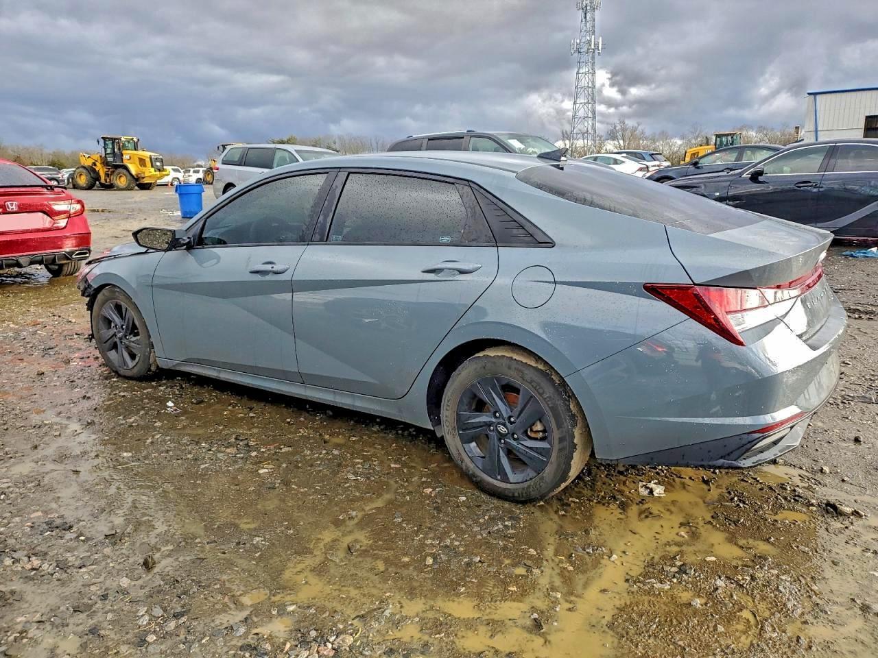2022 Hyundai Elantra Sel - Фото 2