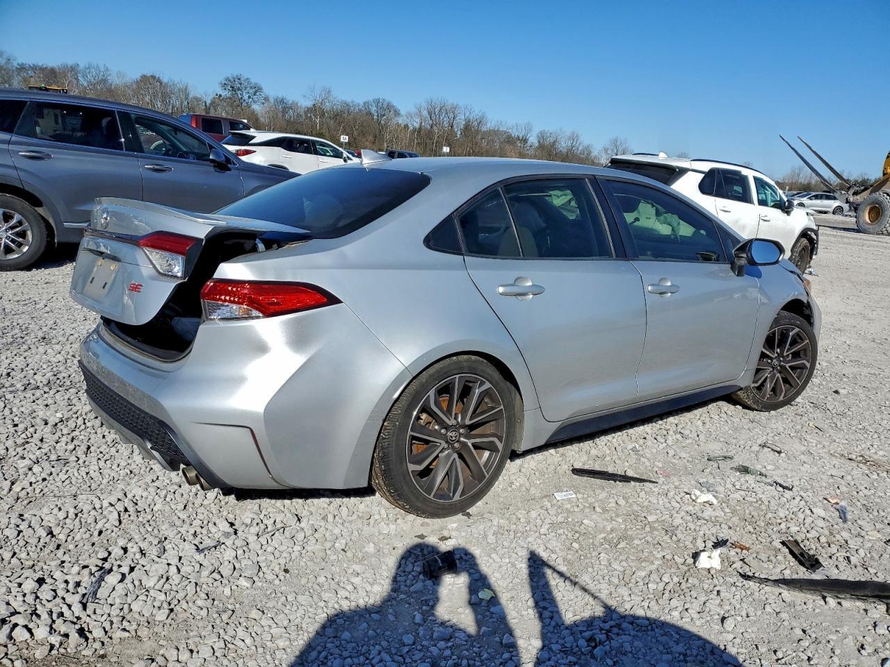 2020 Toyota Corolla Se - Фото 3