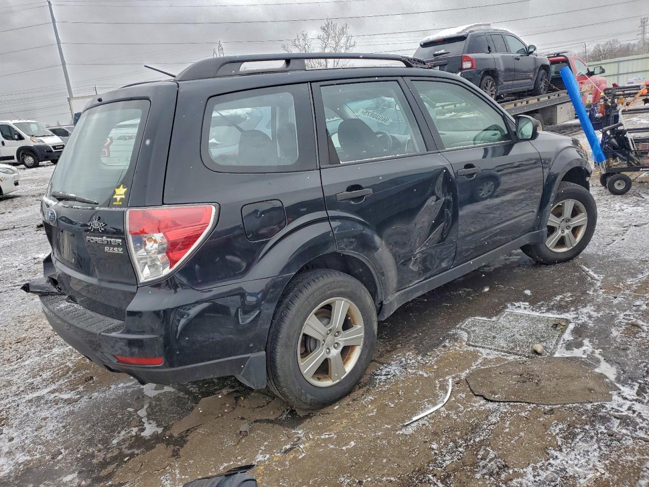 2012 Subaru Forester 2.5X - Фото 3