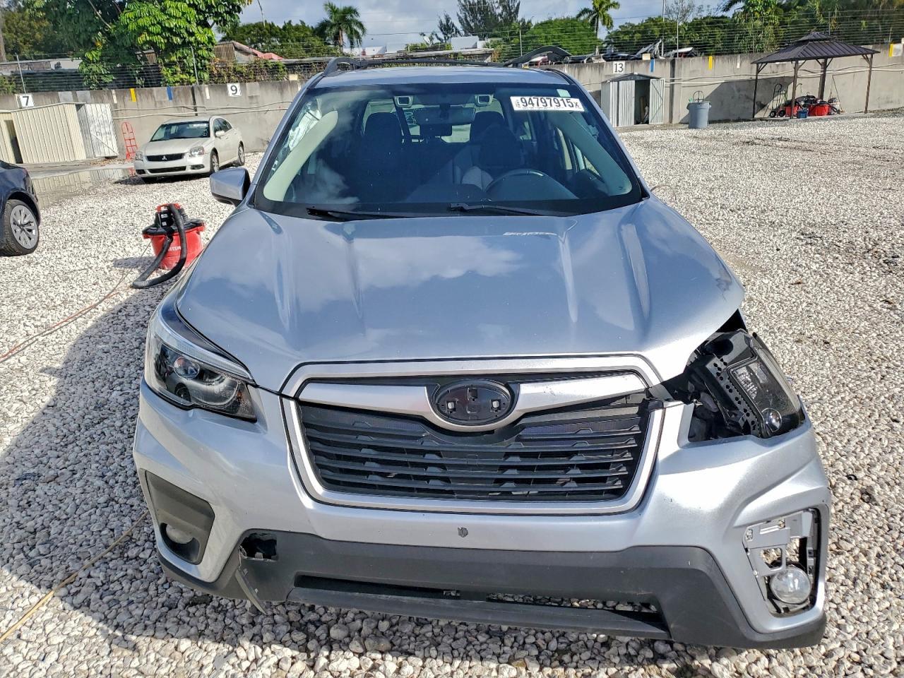 2021 Subaru Forester Premium - Фото 5