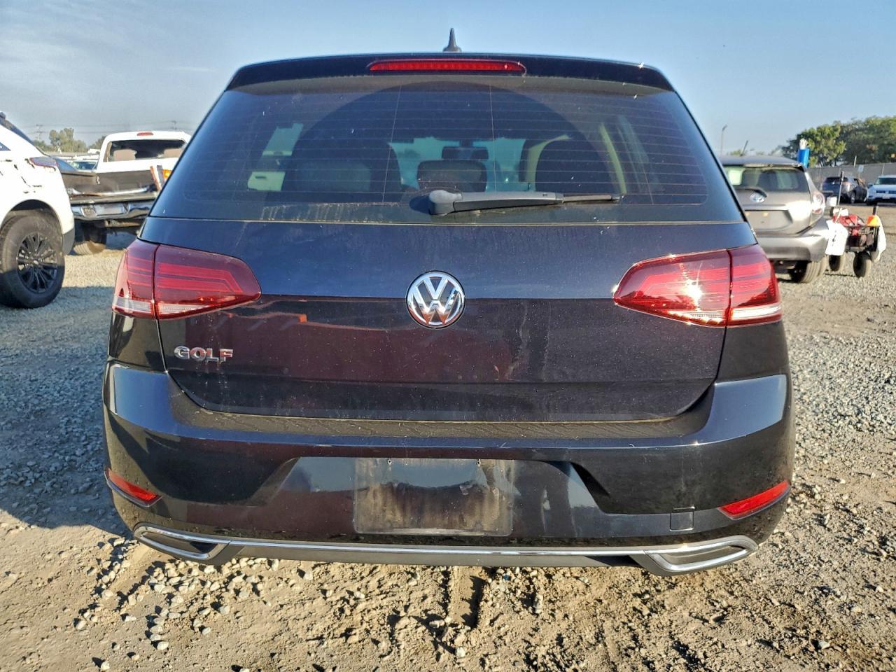 2021 Volkswagen Golf - Image 6