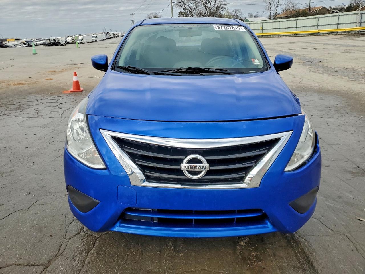 2017 Nissan Versa S - Фото 5