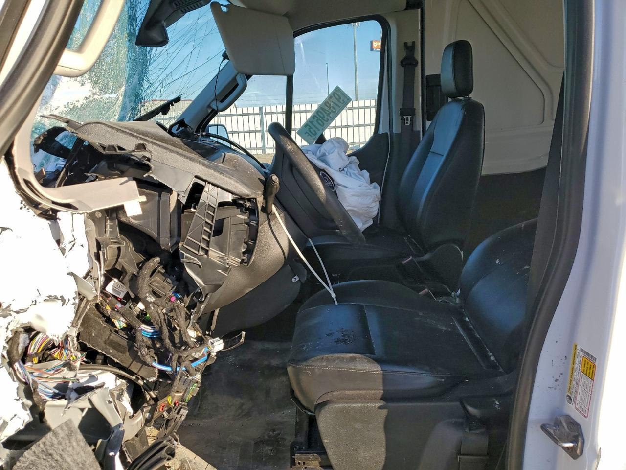 2025 Ford Transit T-250 Delivery Van - Фото 7