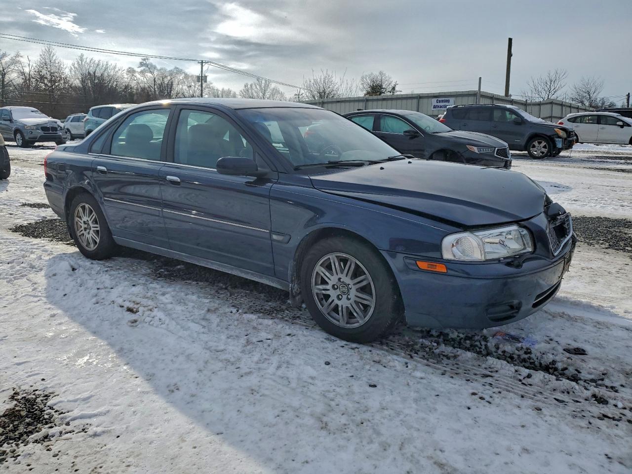 2004 Volvo S80 2.5T - Image 4