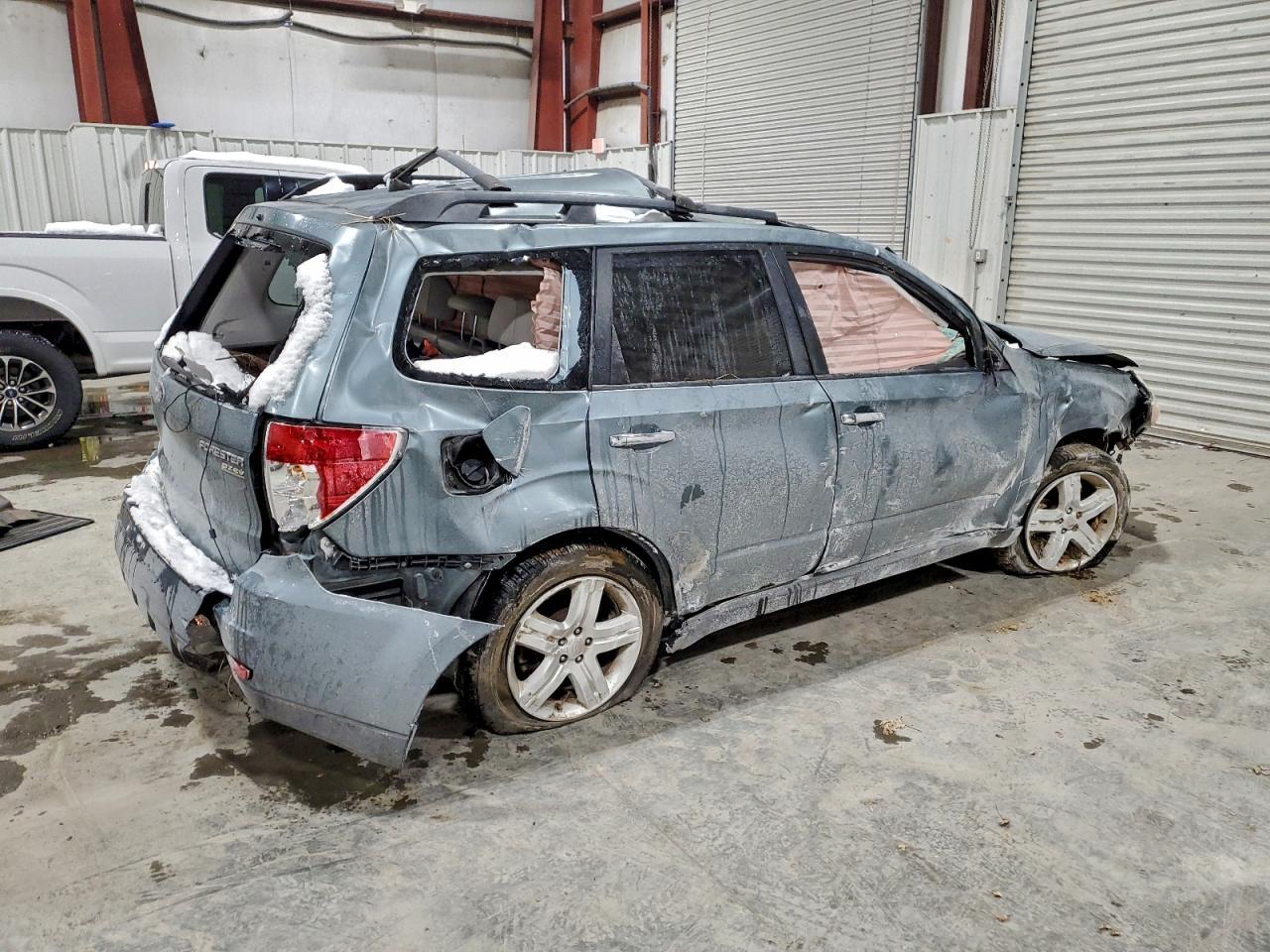 2010 Subaru Forester 2.5X Premium - Фото 3