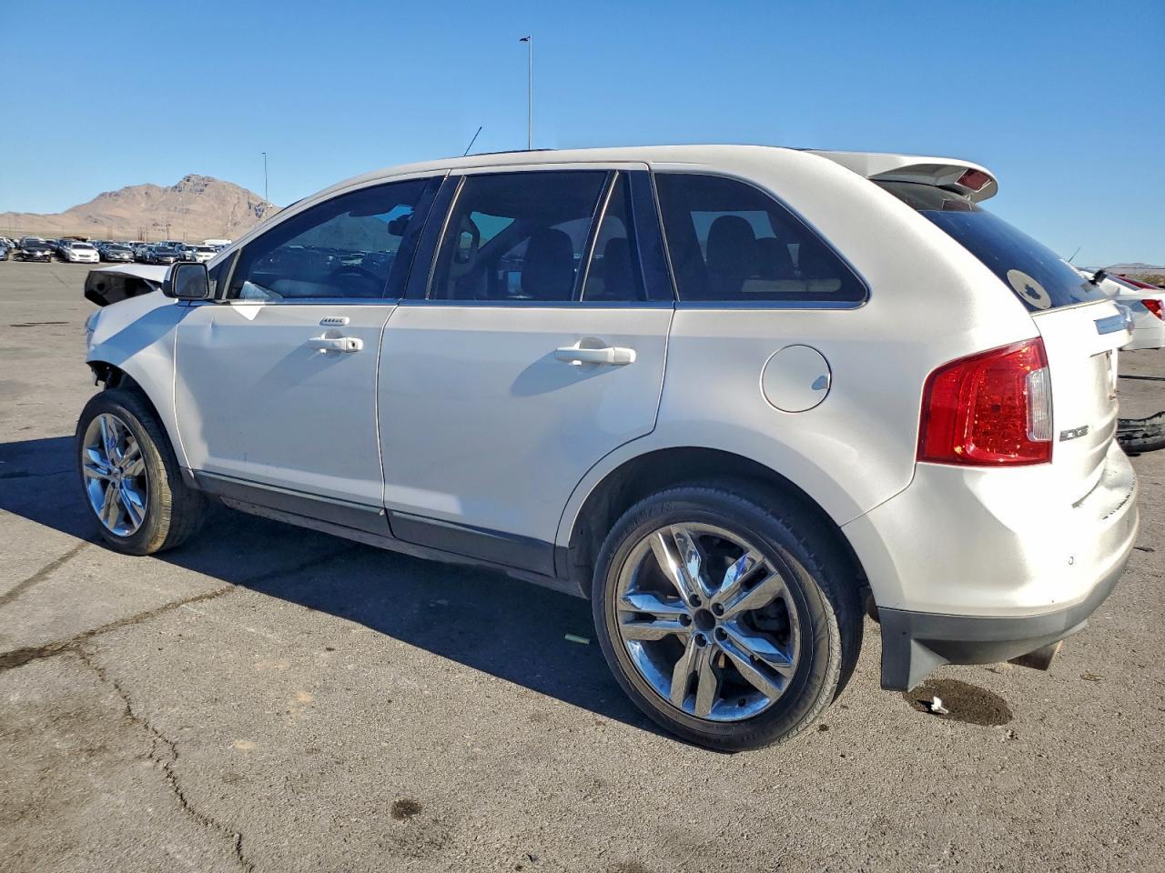 2011 Ford Edge Limited - Image 2