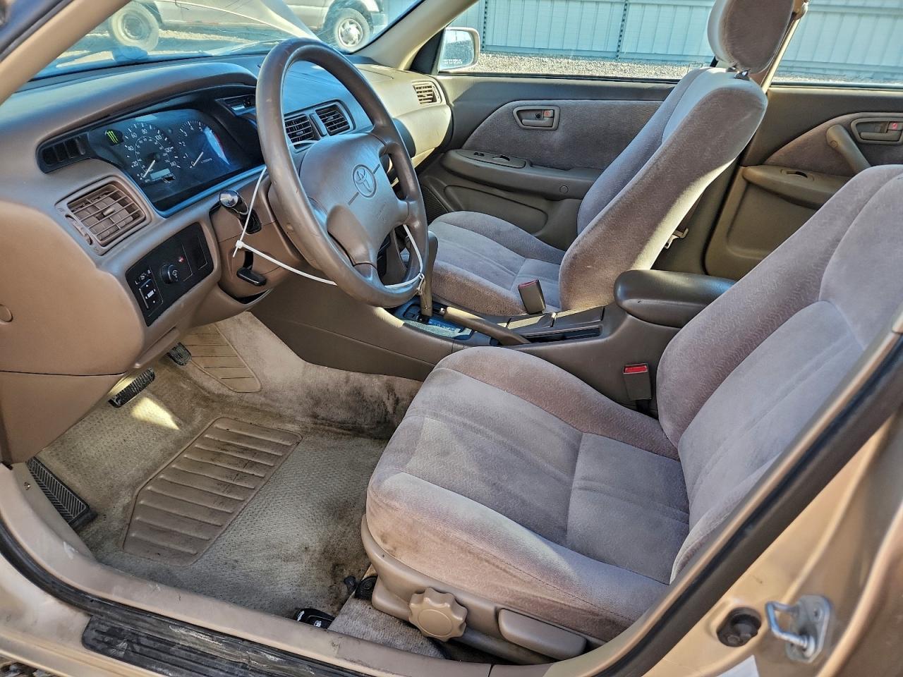 1999 Toyota Camry Le - Image 7