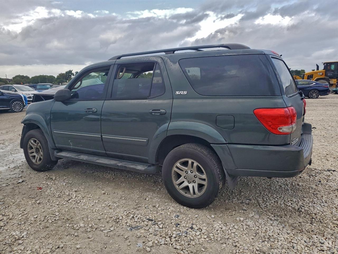2006 Toyota Sequoia Sr5 - Image 2