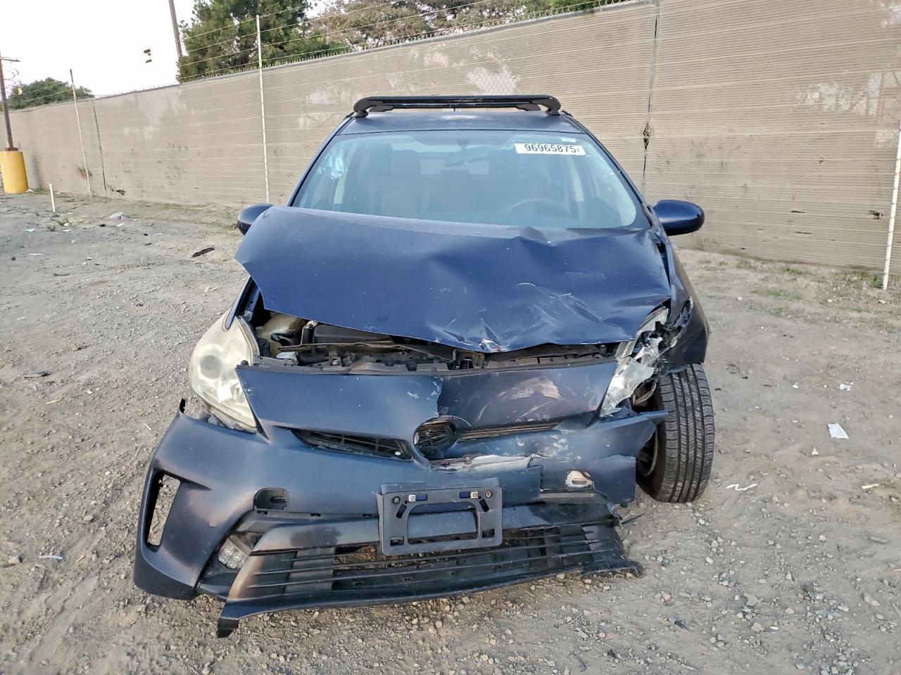 2015 Toyota Prius - Фото 5