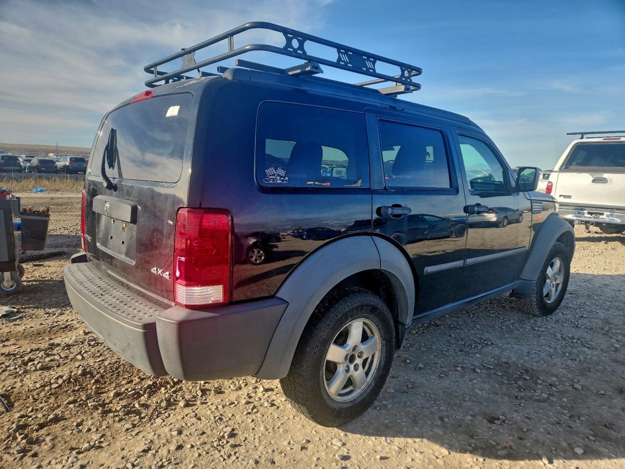 2007 Dodge Nitro Sxt - Image 3