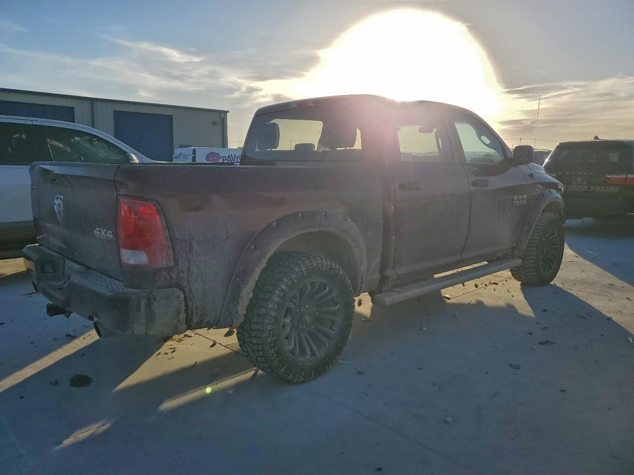 2018 Ram 1500 St - Фото 3