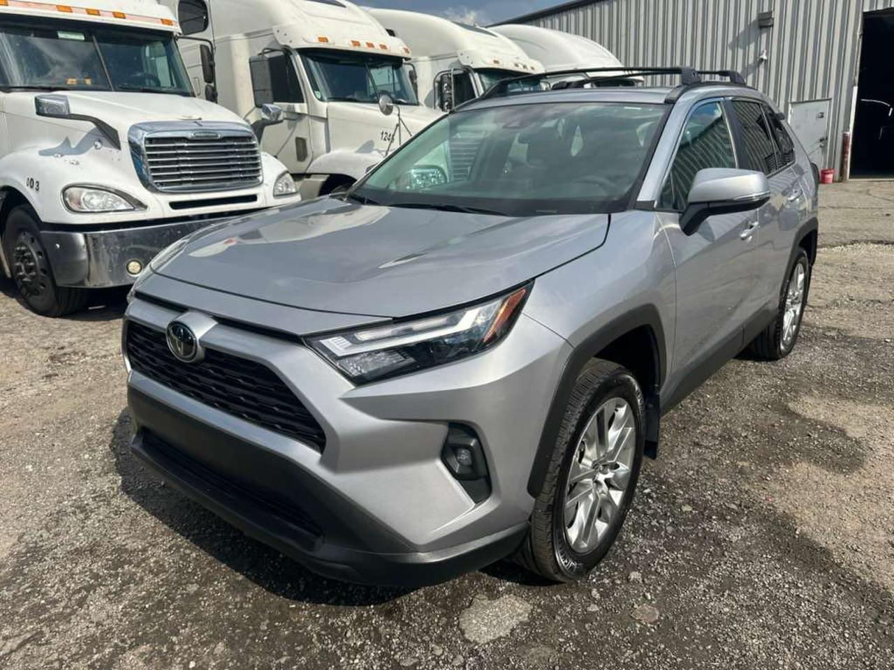 2024 Toyota Rav4 Xle Premium - Image 2