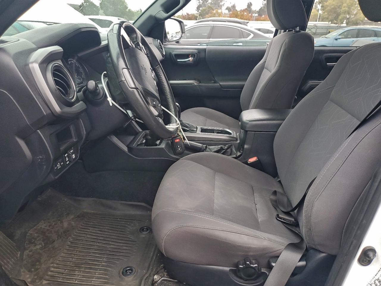 2017 Toyota Tacoma Double Cab - Фото 7