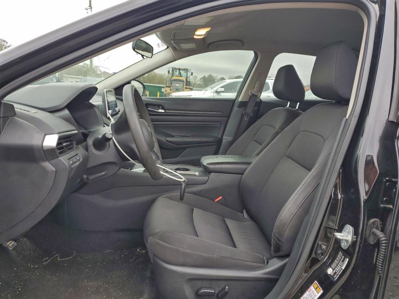 2019 Nissan Altima S - Фото 7