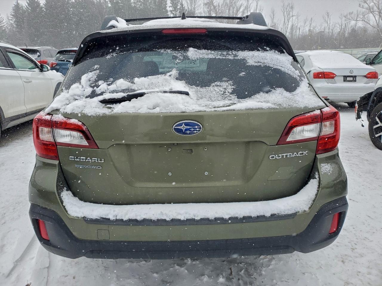 2018 Subaru Outback 2.5I Limited - Image 6
