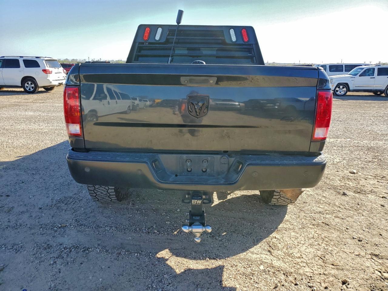 2016 Ram 2500 St - Image 6