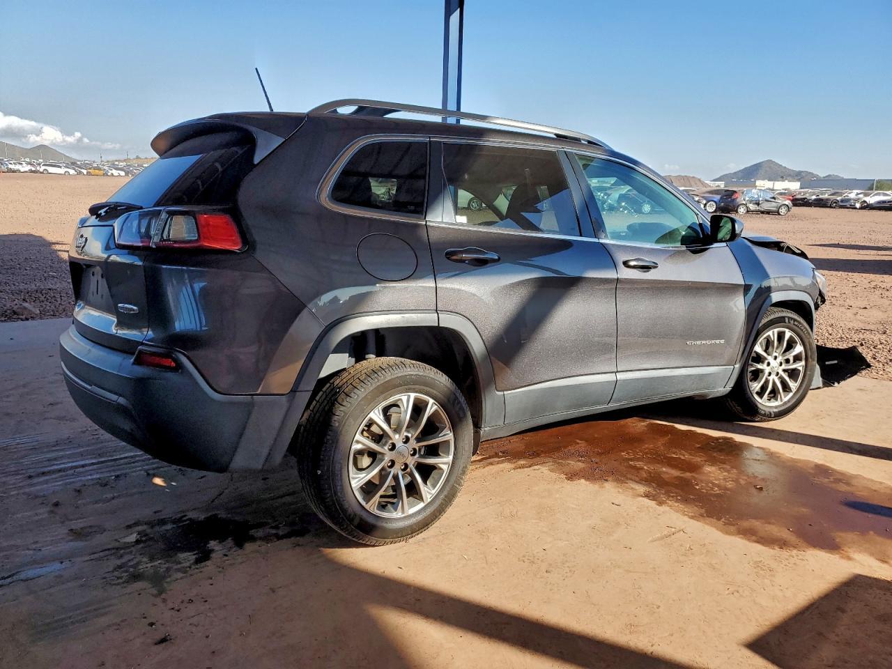 2019 Jeep Cherokee Latitude Plus - Фото 3