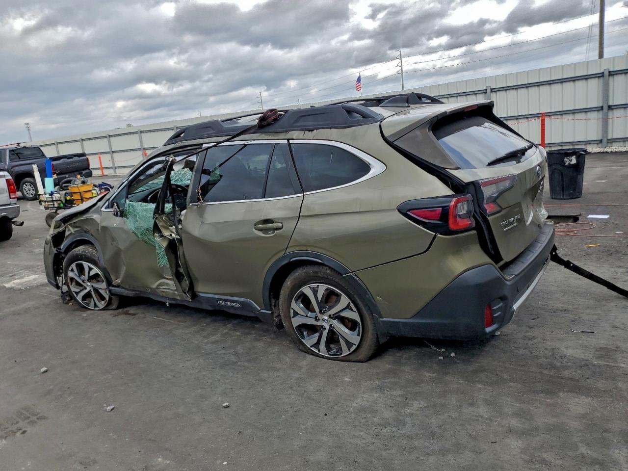 2020 Subaru Outback Limited Xt - Фото 2