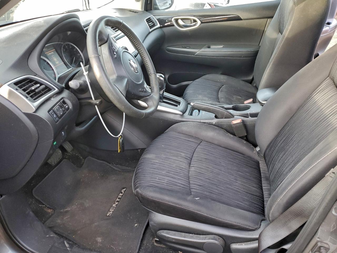 2019 Nissan Sentra S - Image 7
