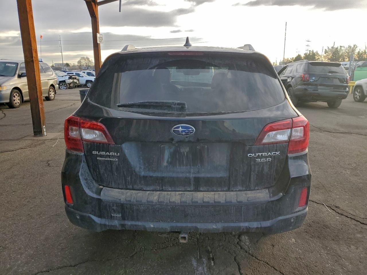 2017 Subaru Outback Touring - Фото 6