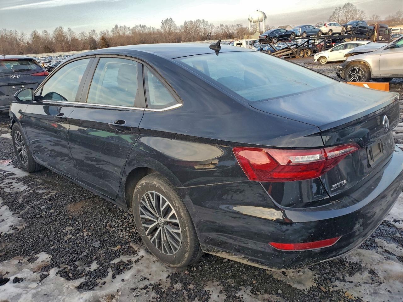2021 Volkswagen Jetta S - Фото 2