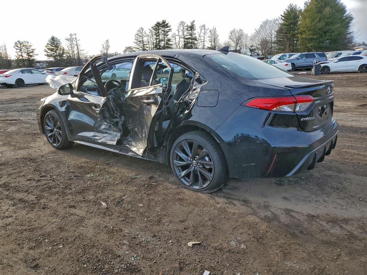 2026 Toyota Corolla Se - Image 2