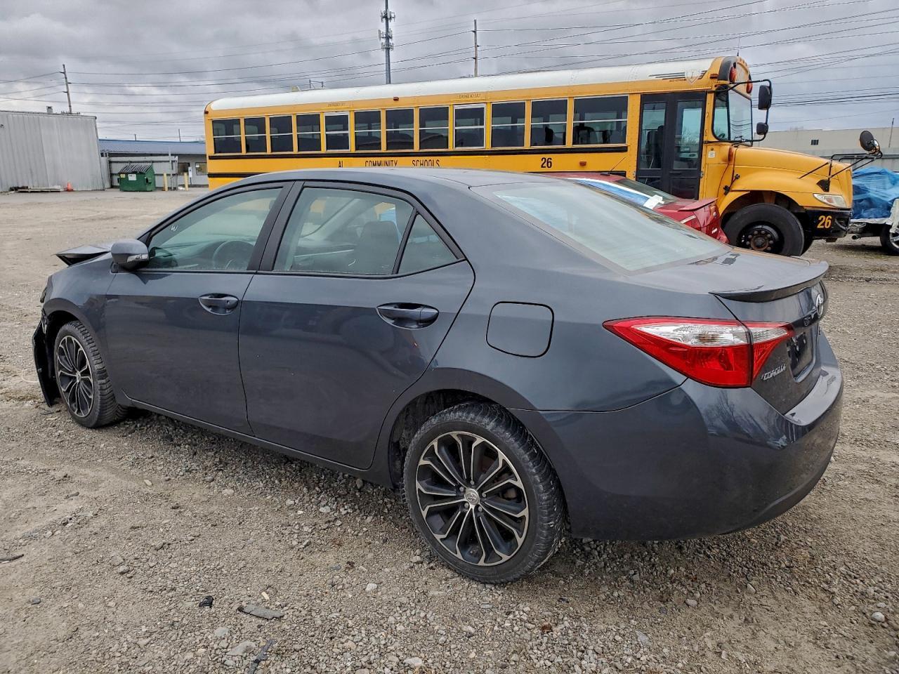 2014 Toyota Corolla L - Фото 2