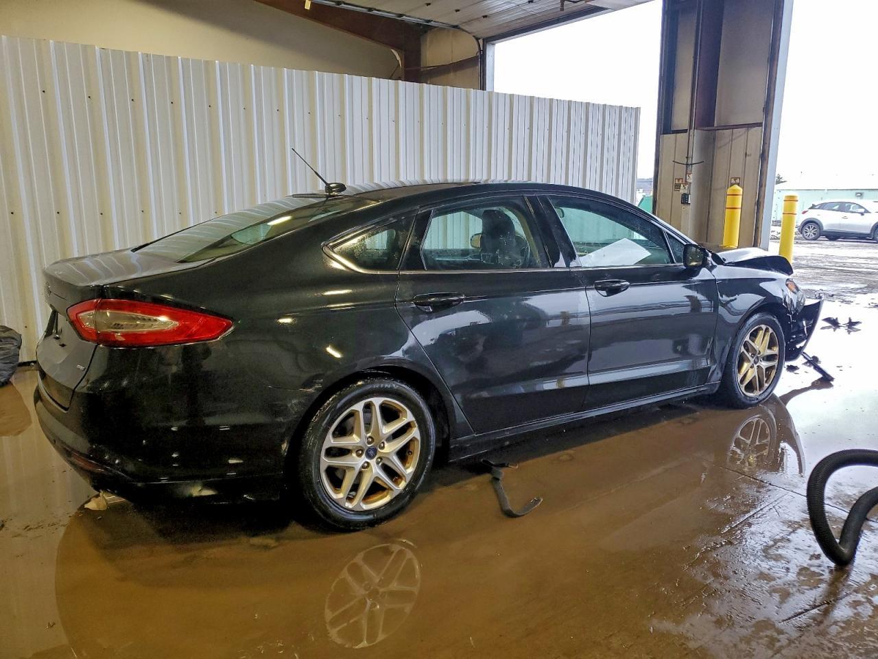 2013 Ford Fusion Se - Фото 3