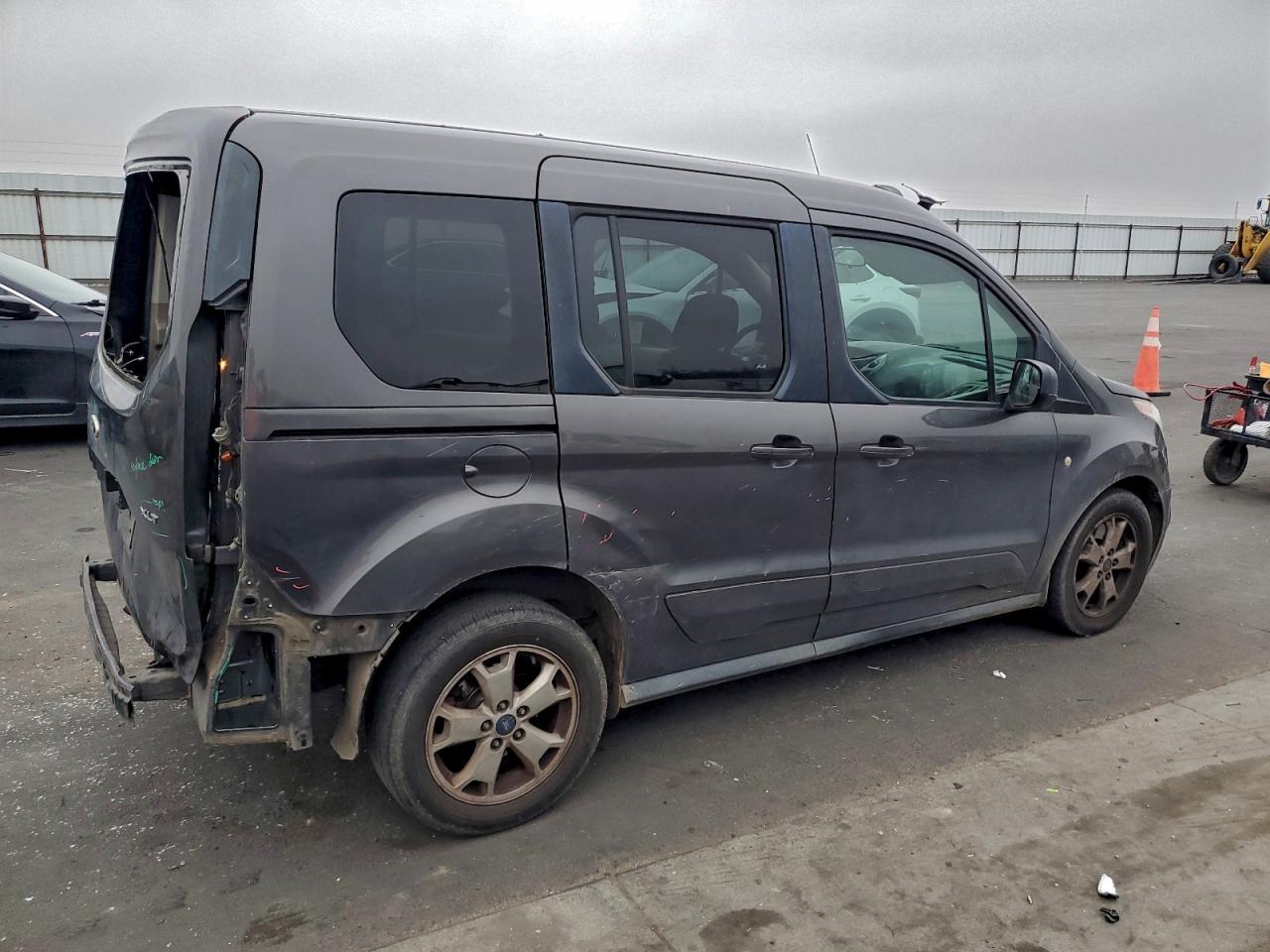 2016 Ford Transit Connect Xlt - Image 3