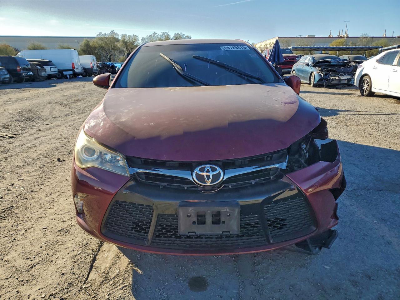 2017 Toyota Camry Le - Фото 5