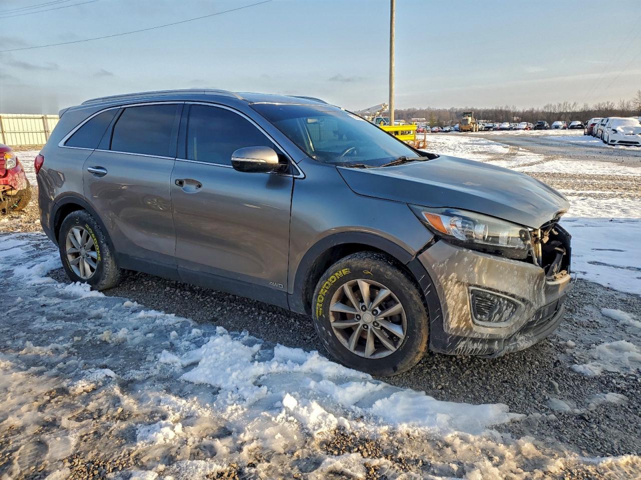 2016 Kia Sorento Lx - Image 4