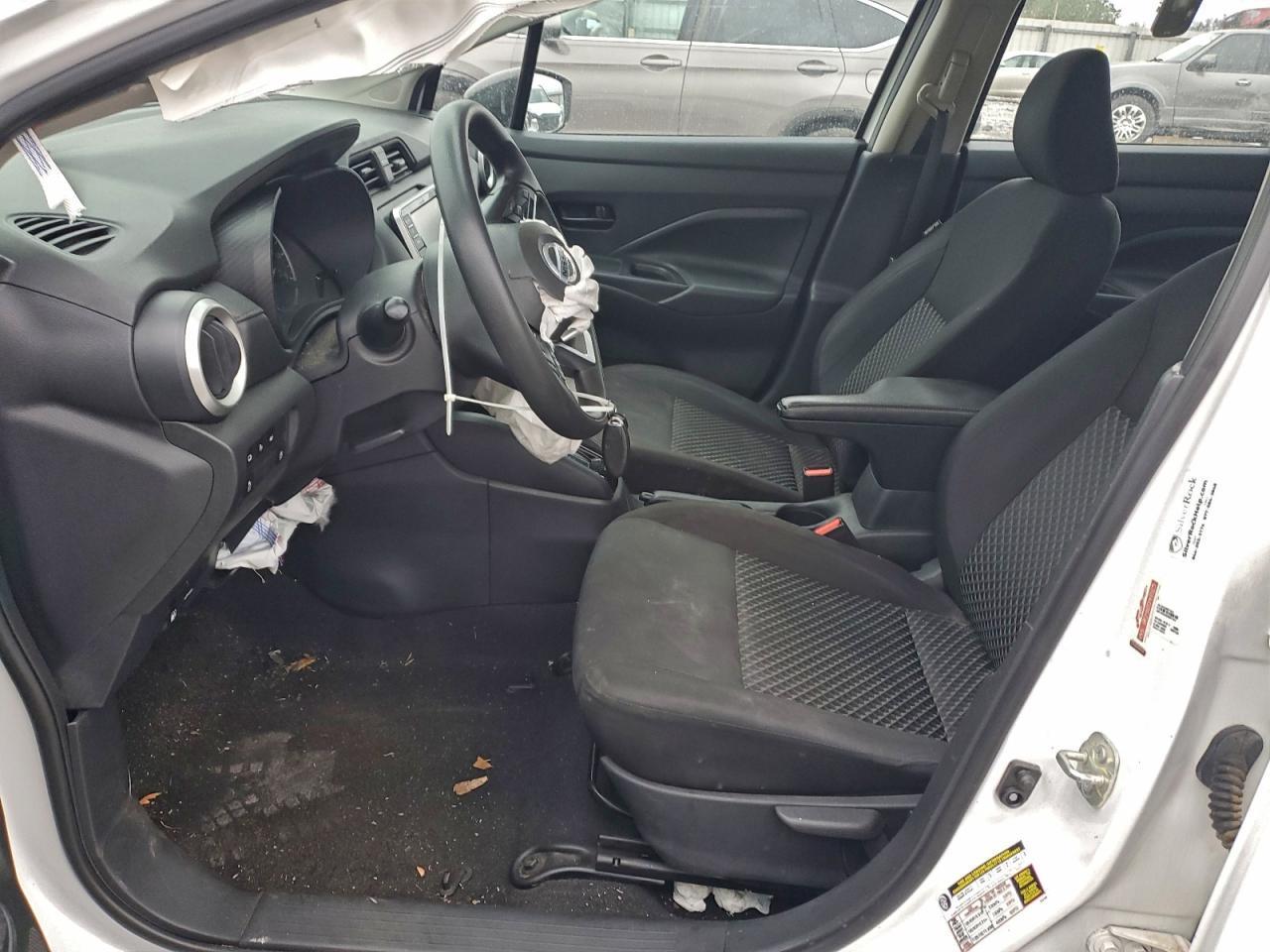 2021 Nissan Versa S - Фото 7