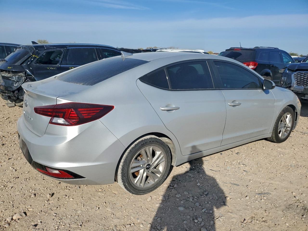 2020 Hyundai Elantra Sel - Фото 3