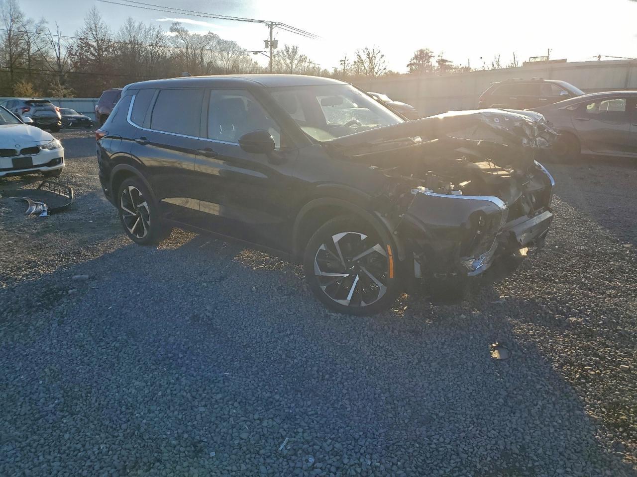 2022 Mitsubishi Outlander Se - Фото 4