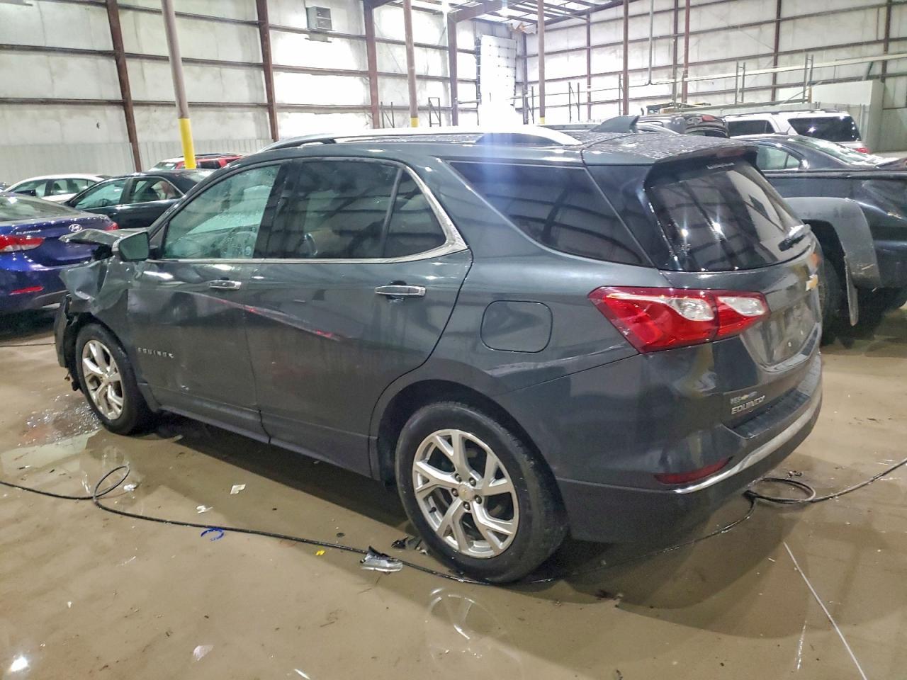 2020 Chevrolet Equinox Premier - Фото 2