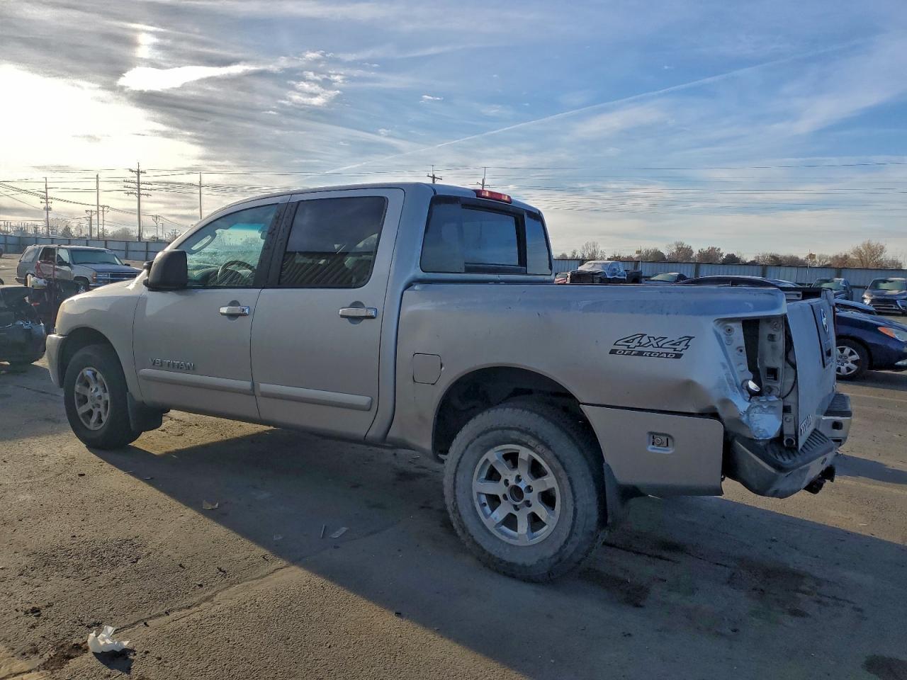 2007 Nissan Titan Xe - Фото 2