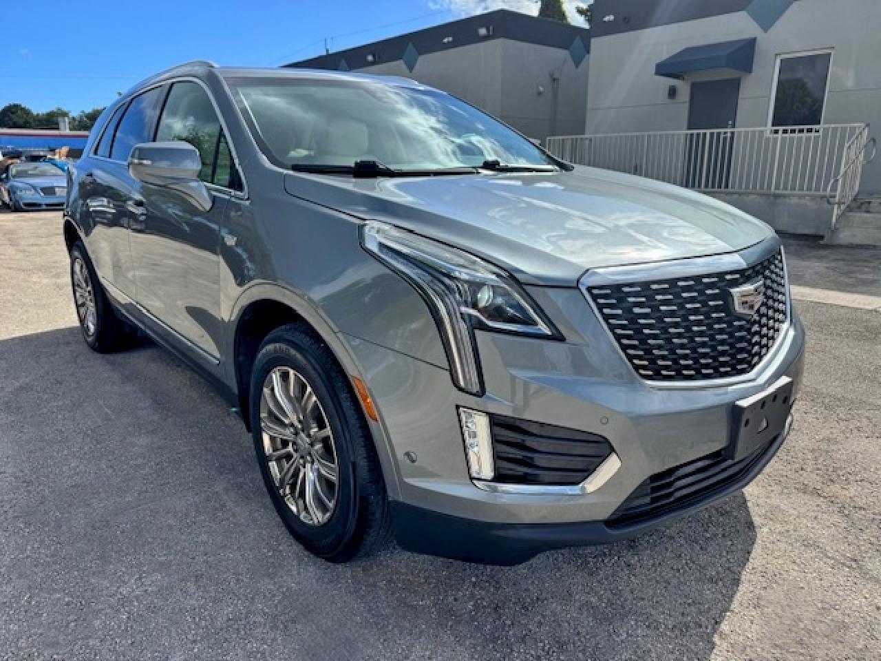 2020 Cadillac Xt5 Premium Luxury - Image 4