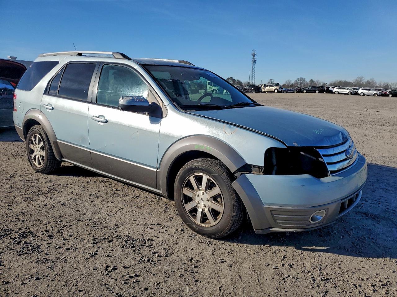 2008 Ford Taurus X Sel - Image 4