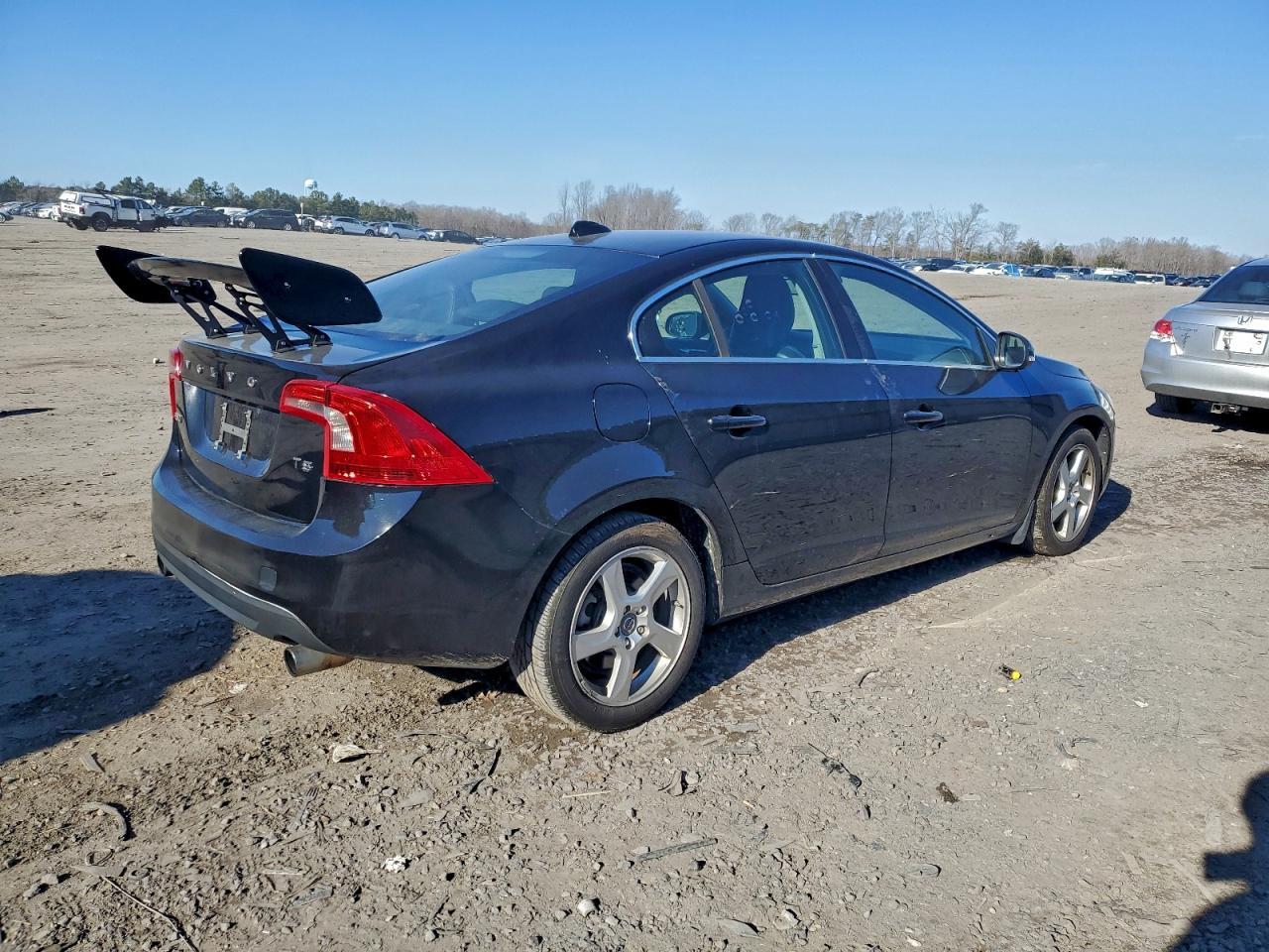 2012 Volvo S60 T5 - Image 3