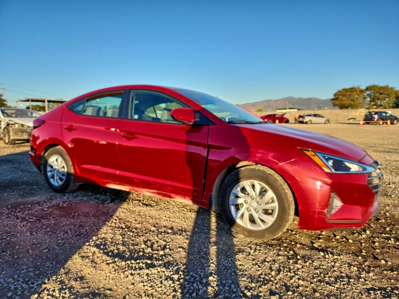 2020 Hyundai Elantra Se - Фото 4