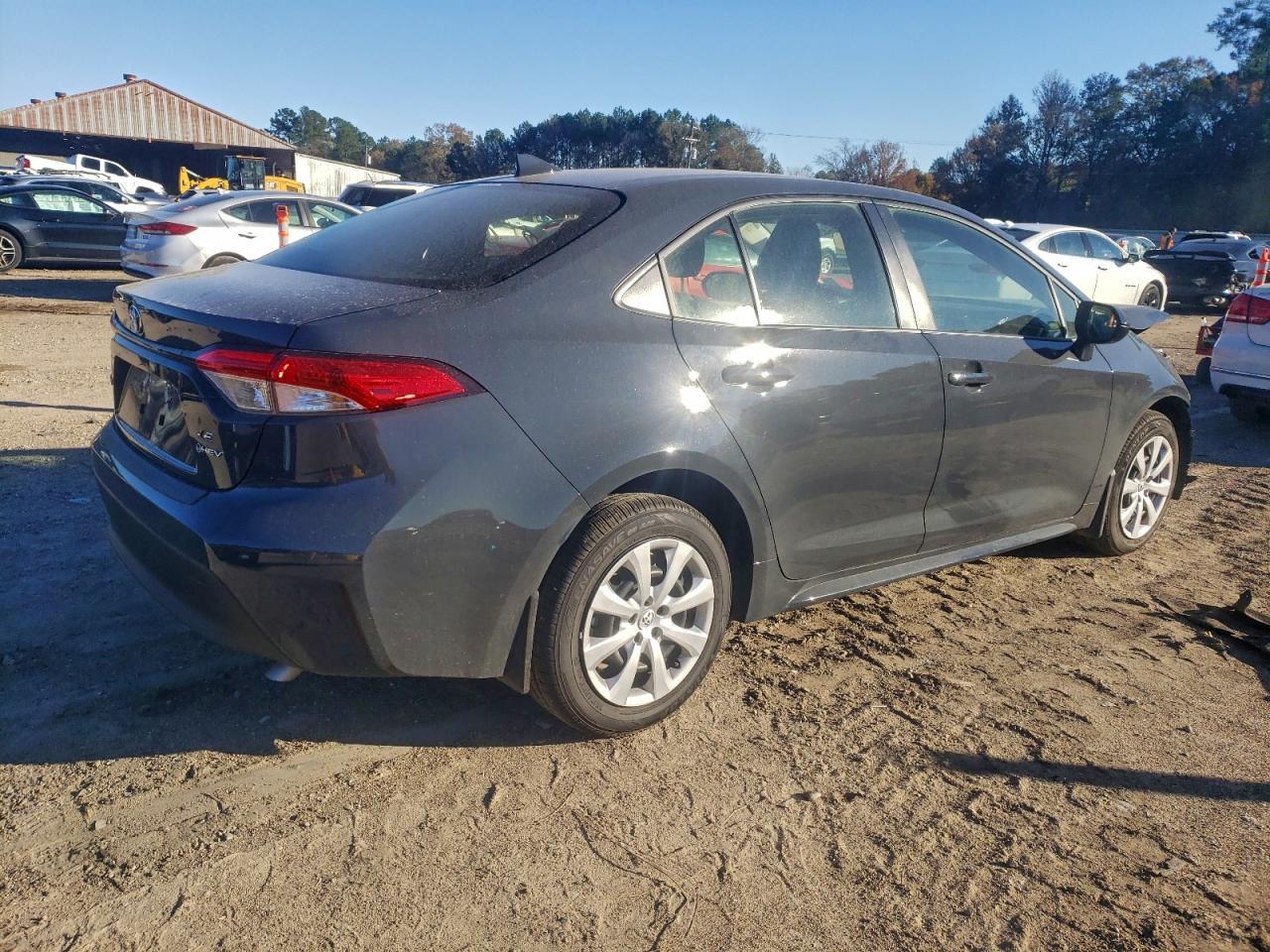 2025 Toyota Corolla Le - Image 3