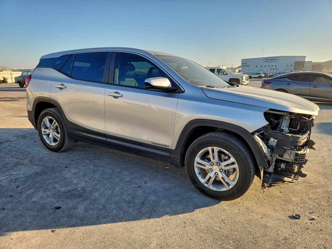 2021 GMC Terrain Sle - Image 4