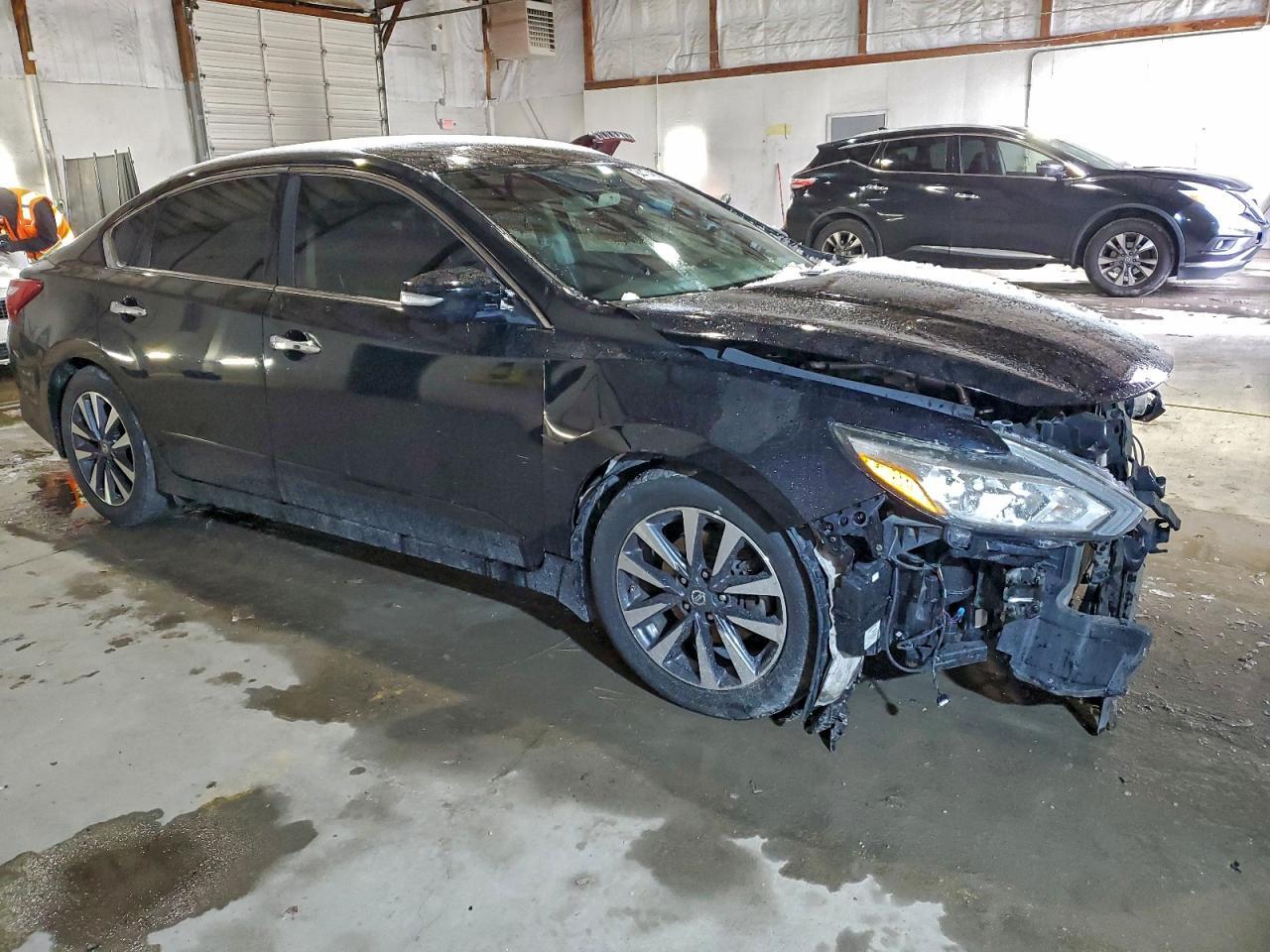 2017 Nissan Altima 2.5 - Image 4