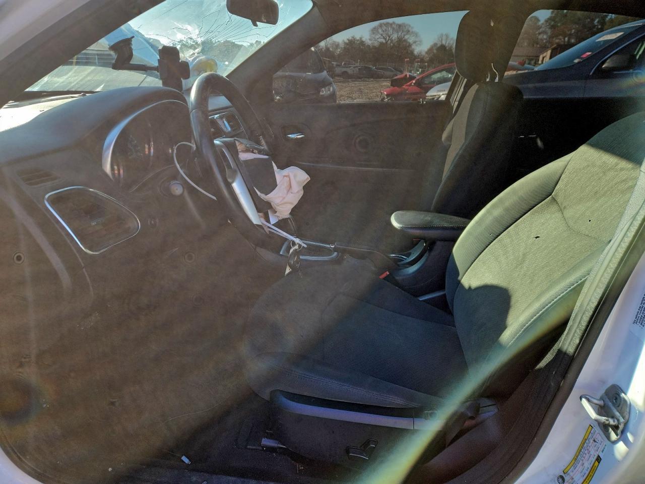 2011 Chrysler 200 Touring - Фото 7
